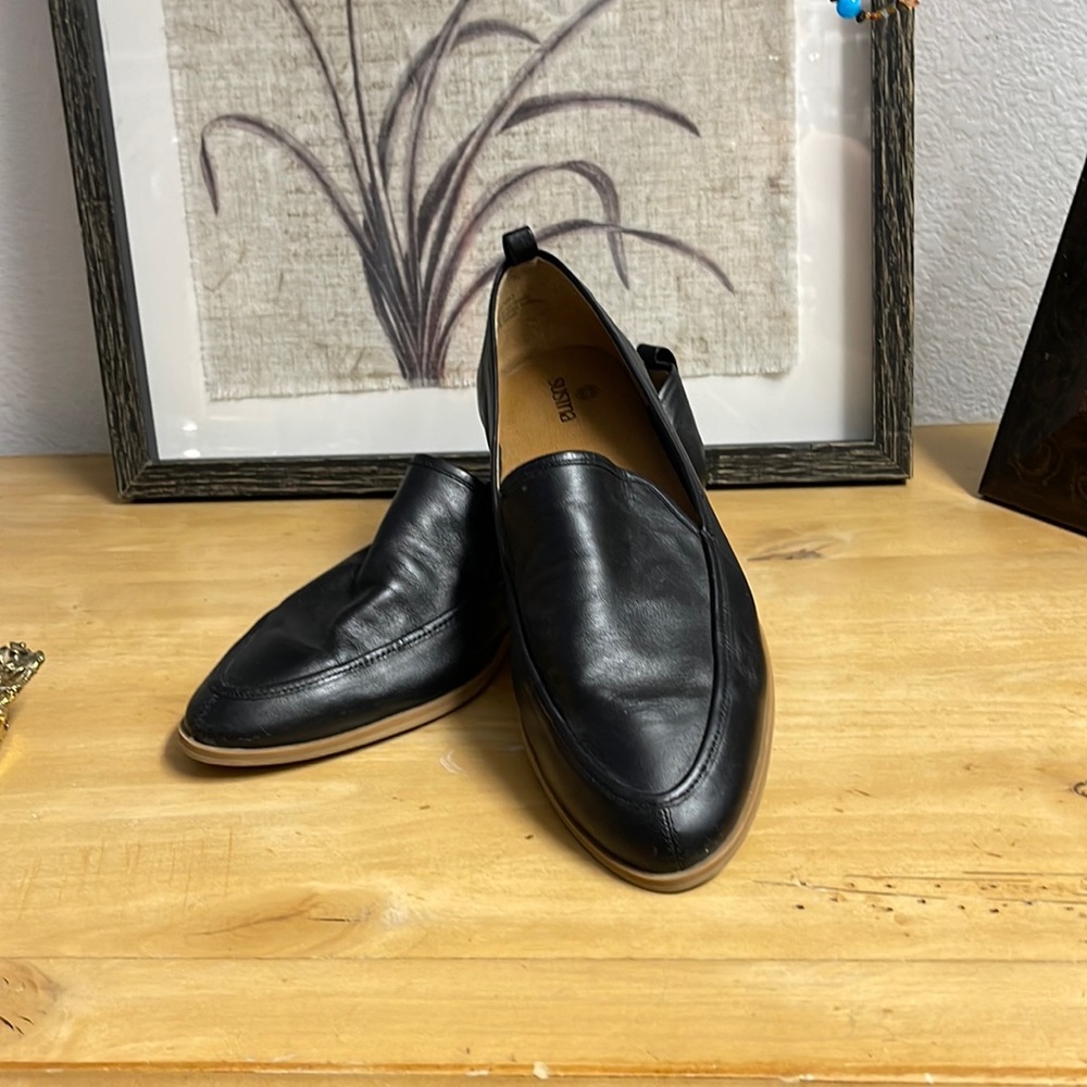 Susina black leather flats. Size 9